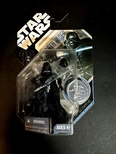 FIG: STAR WARS 30TH ANNIVERSARY SIGNATURE SERIES DARTH VADER W/ SILVER COIN