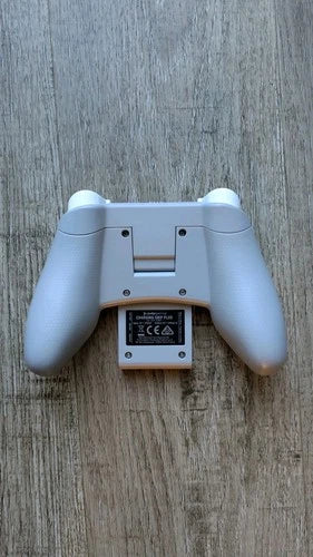 NS: POWER A JOY CON CHARGING GRIP PLUS