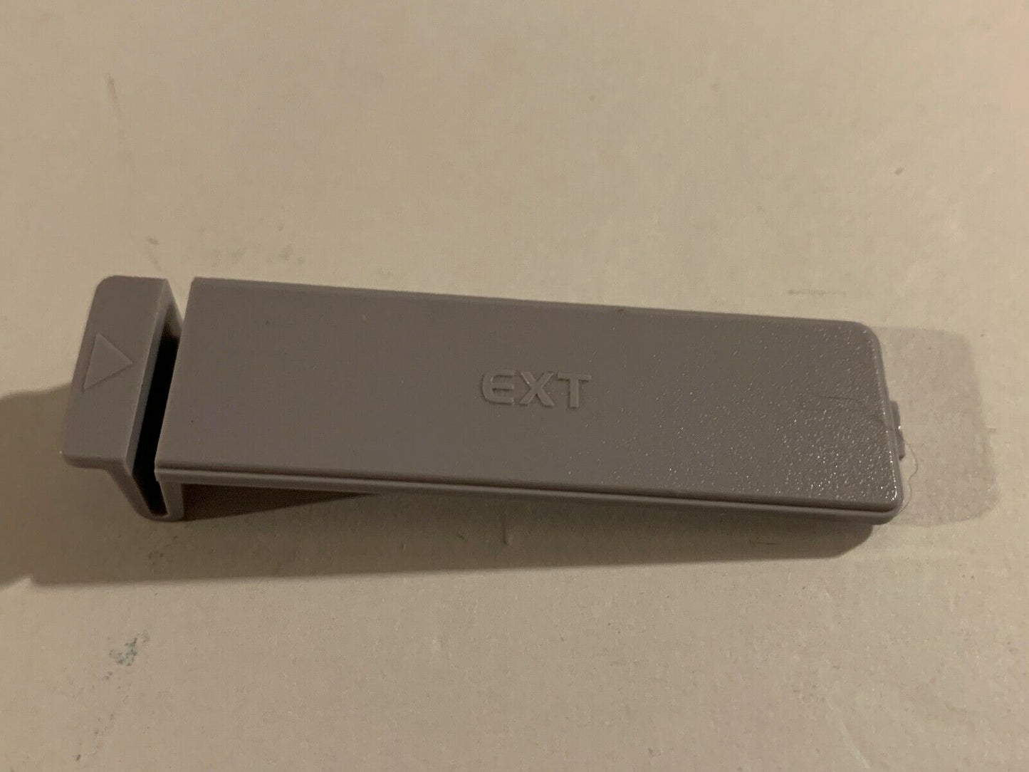 SNES: EXT PORT COVER