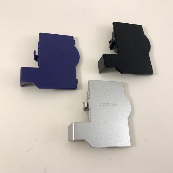 NINTENDO GAMECUBE - BOTTOM PORT COVERS