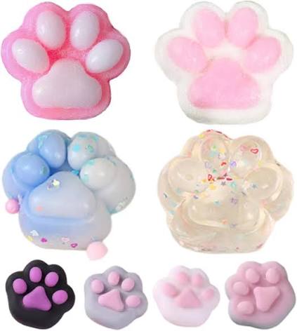 SQUISHY: CAT PAWS
