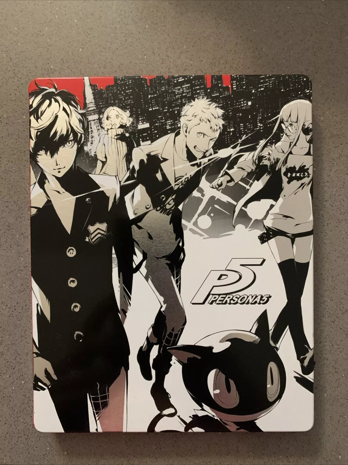 PS4: PERSONA 5 [STEELBOOK EDITION]