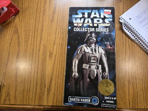 FIG: STAR WARS DARTH VADER 12" ACTION FIGURE COLLECTOR EDITION